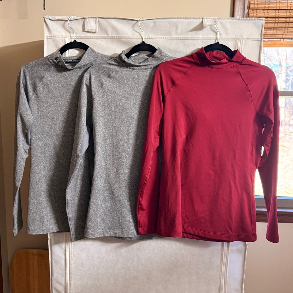 Under Armour Women’ Long-Sleeve Cold Gear Maroon &Gray Large multiple available